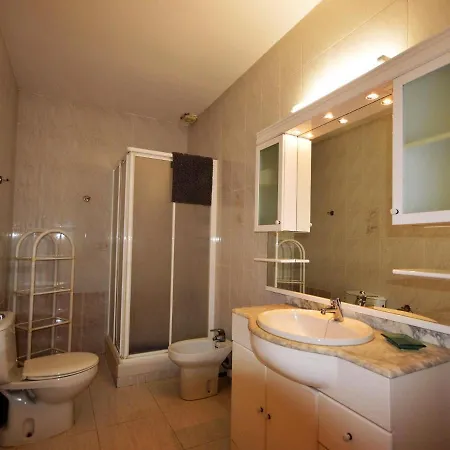 Casa Cal Sabater - En Pleno Centro, Bonita Vista Al Rio, Gran Parking Publico Delante, A.a., Wifi. - Es-89-89 Holiday home Sant Pere Pescador