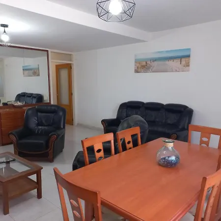 Casa Cal Sabater - En Pleno Centro, Bonita Vista Al Rio, Gran Parking Publico Delante, A.a., Wifi. - Es-89-89 Holiday home *